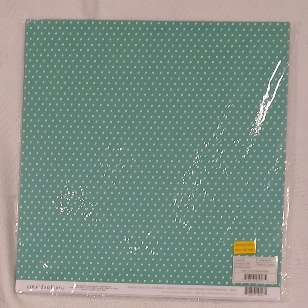 American Crafts Core Basics - Emerald Small Dot 12x12 Paper (12pack)